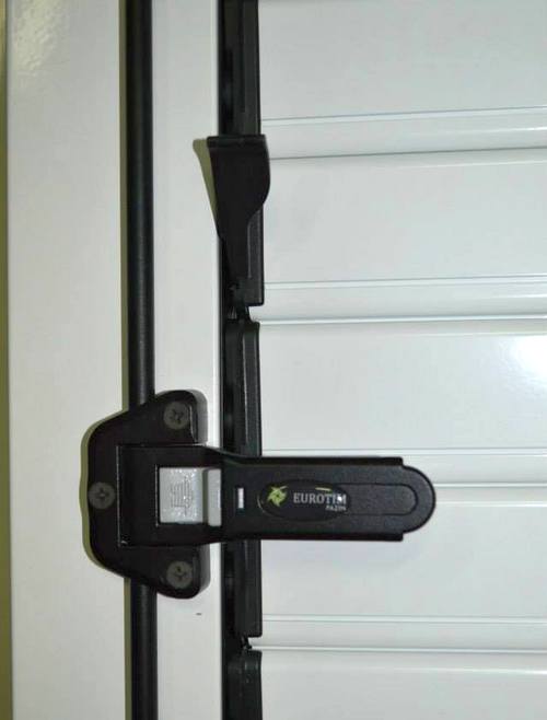 alu_grilja_maco_okov_pomicne_lamele_0